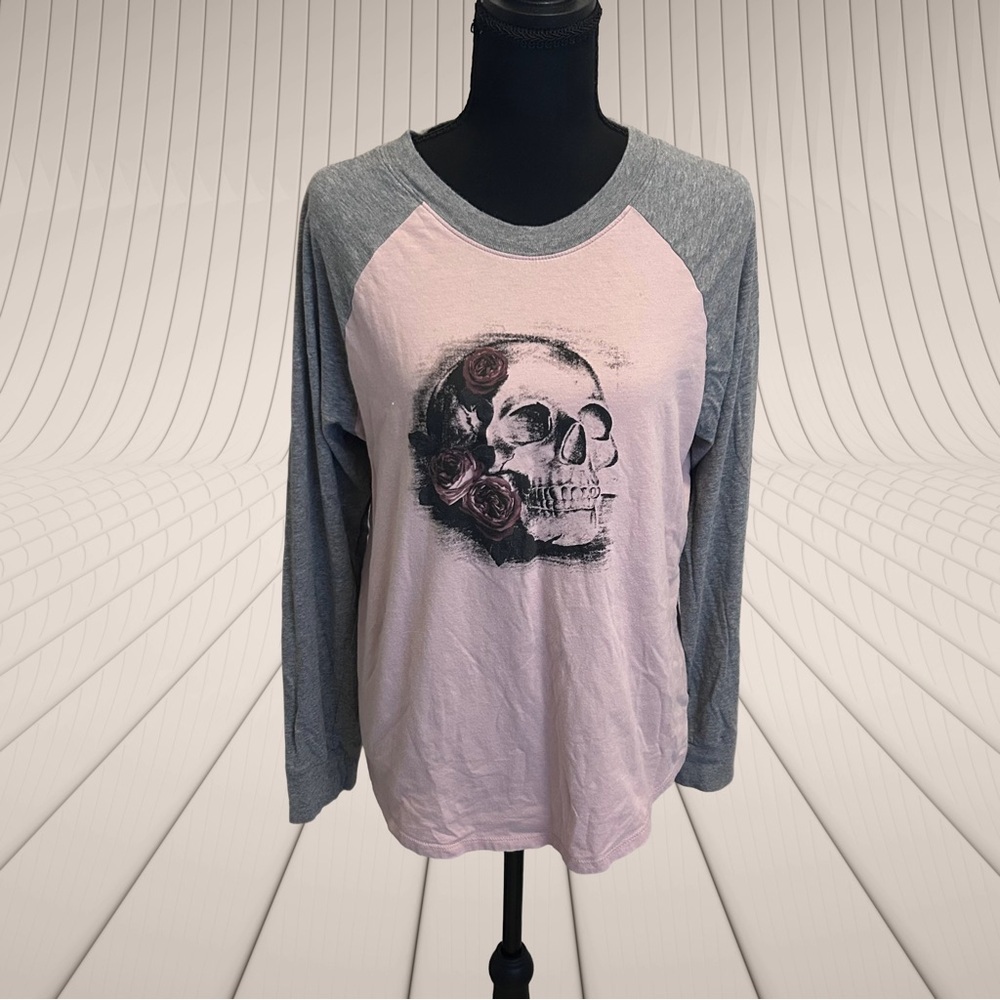 💀 Rocker Torrid Pink and Gray Long Sleeve Skull Shirt Size 0